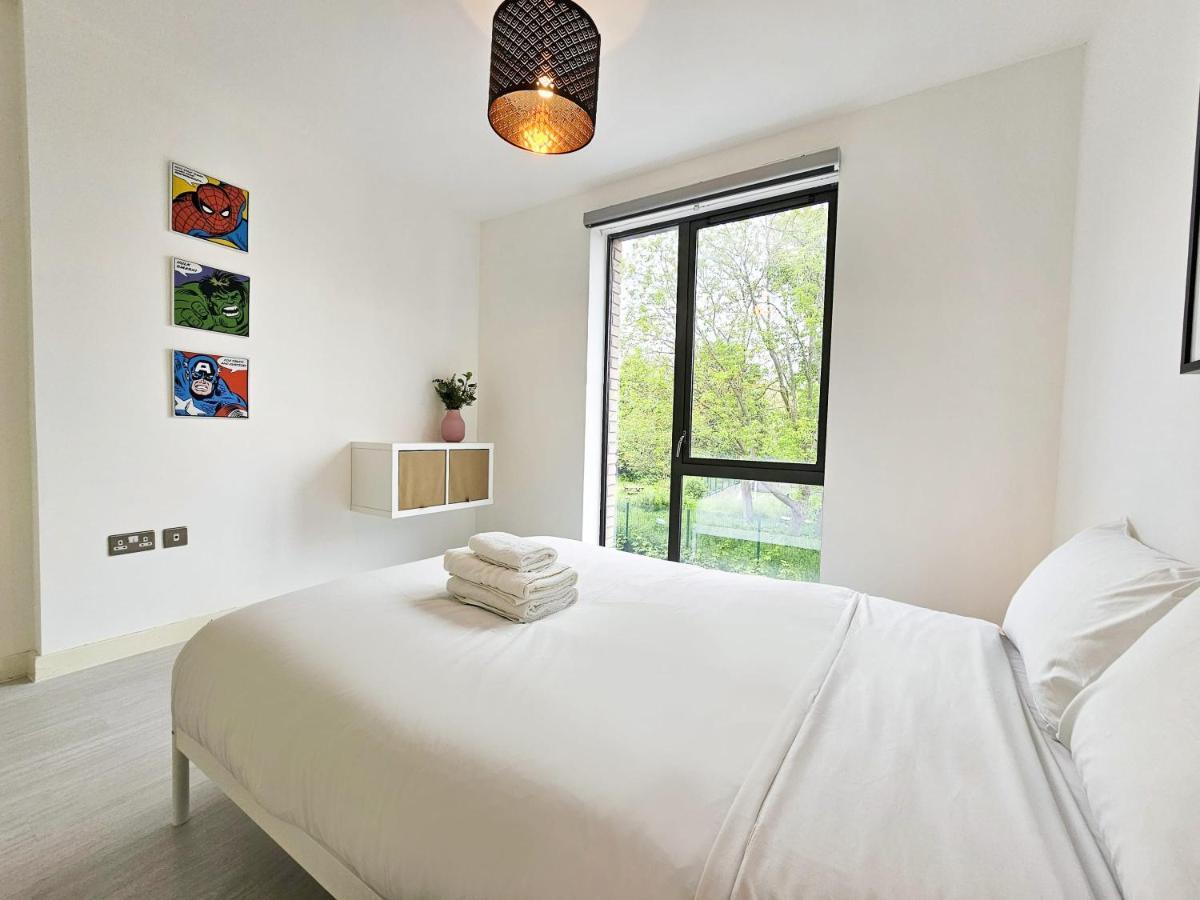 Centrally Located Spacious Flat Near Canary Wharf London Exterior photo